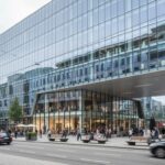 Peek & Cloppenburg in der Krise: Drohender Stellenabbau nach Kündigung von Betriebsvereinbarungen peek-cloppenburg-store-exterior